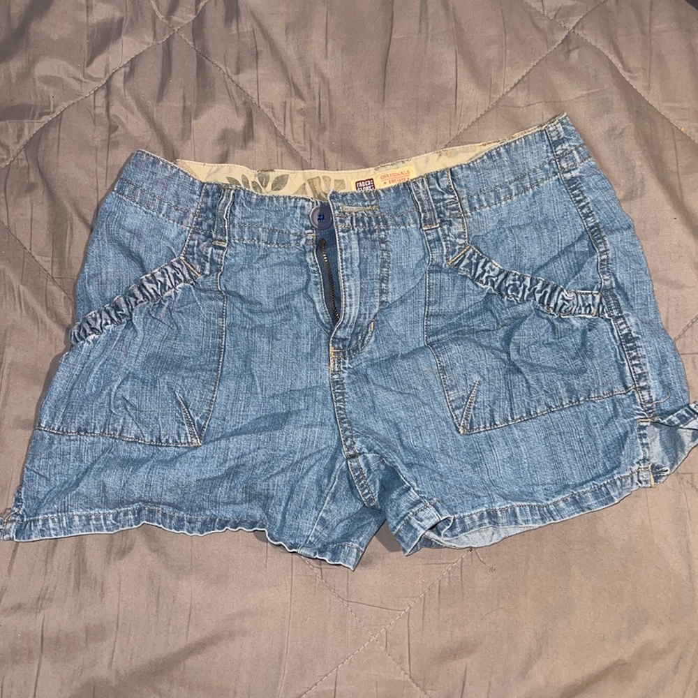 Faded Glory Size 6 old school shorts